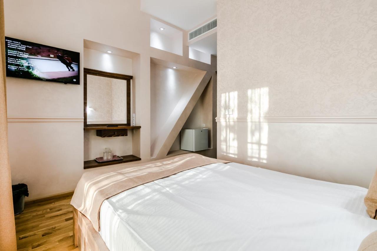 Pucioasa Hotel Marina מראה חיצוני תמונה