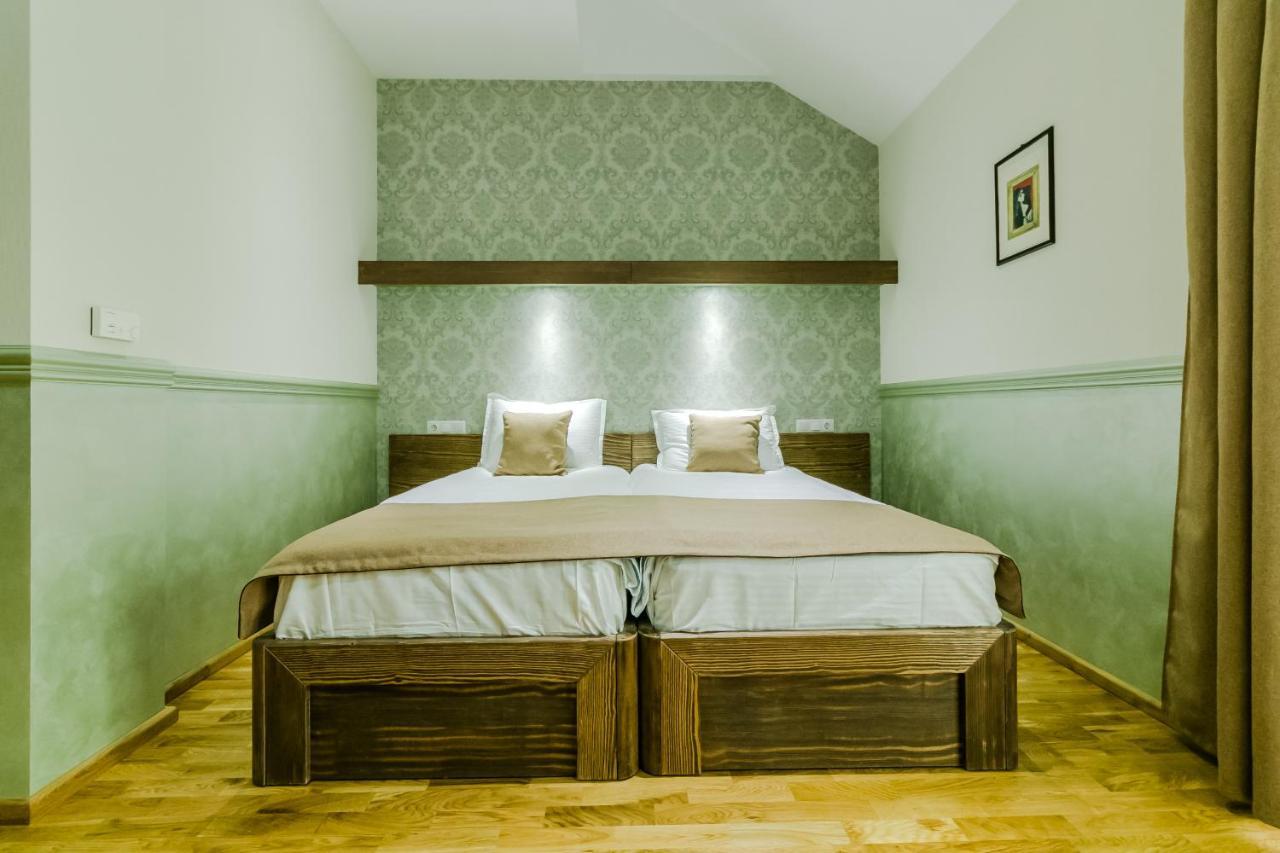 Pucioasa Hotel Marina מראה חיצוני תמונה